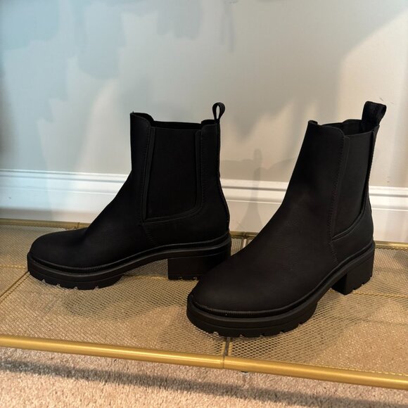 ROCKET DOG CHELSEA BOOTS - Picture 1 of 4